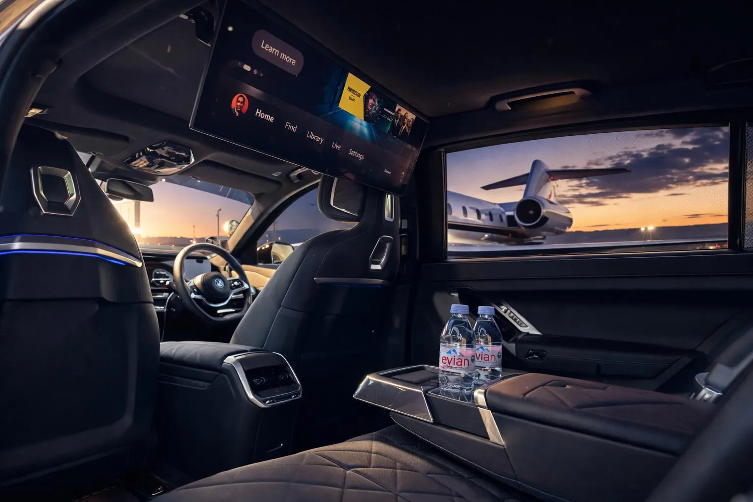 BMW i7 Chauffeur at Northolt Private Jet